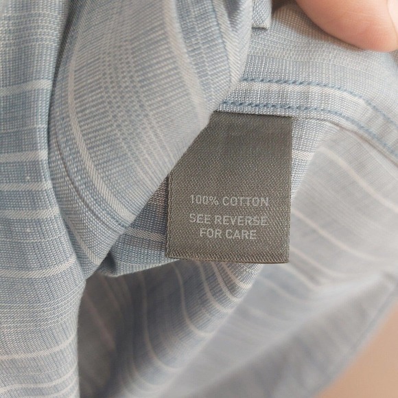 Johnston & Murphy Blue Striped Casual Button Down Shirt - Picture 7 of 9